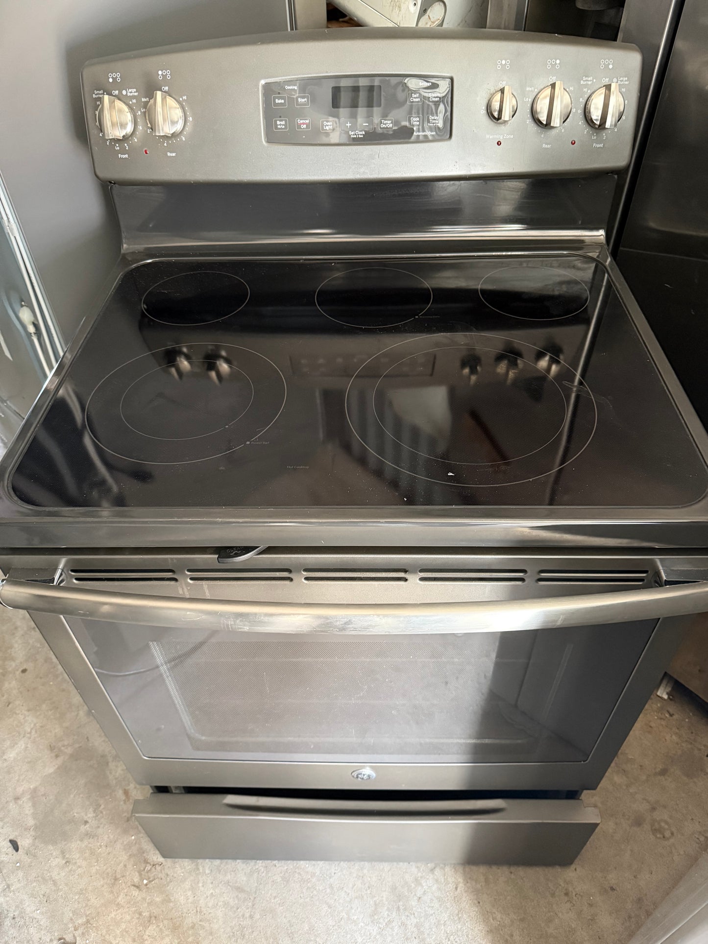 Major Appliances Mixed - Grade AB- Box Truck + Delivery