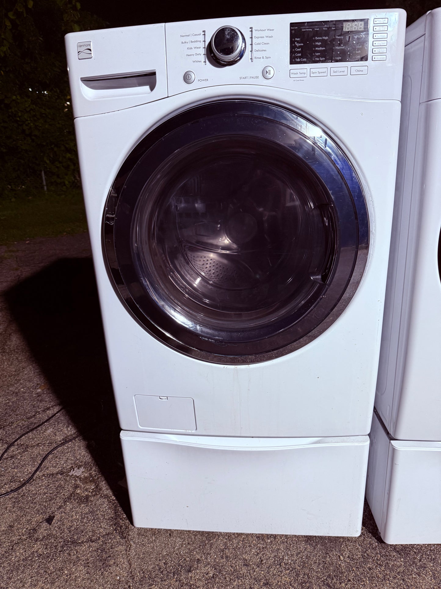 Major Appliances Mixed - Grade AB- Box Truck + Delivery